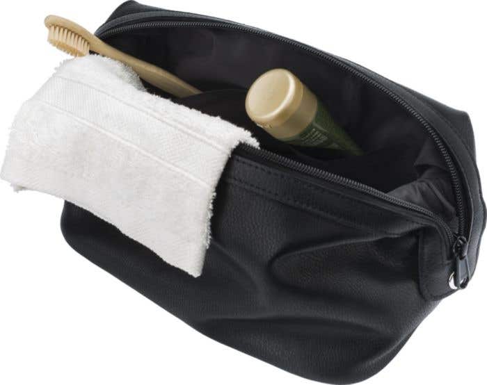 Leather toiletry bag Flynn