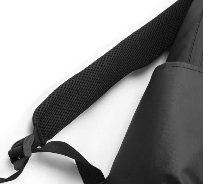 Polyester (600D backpack Brecken