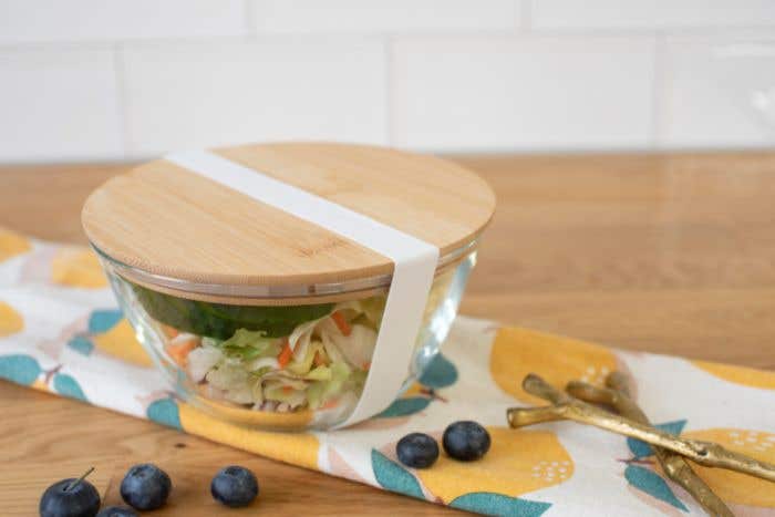 Glass salad bowl Isabeau