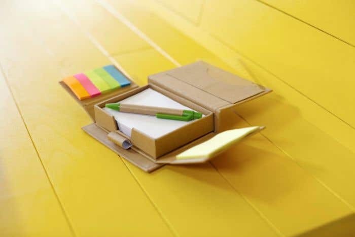 Memo holder Glenn | Cardboard | With ruler and ballpen