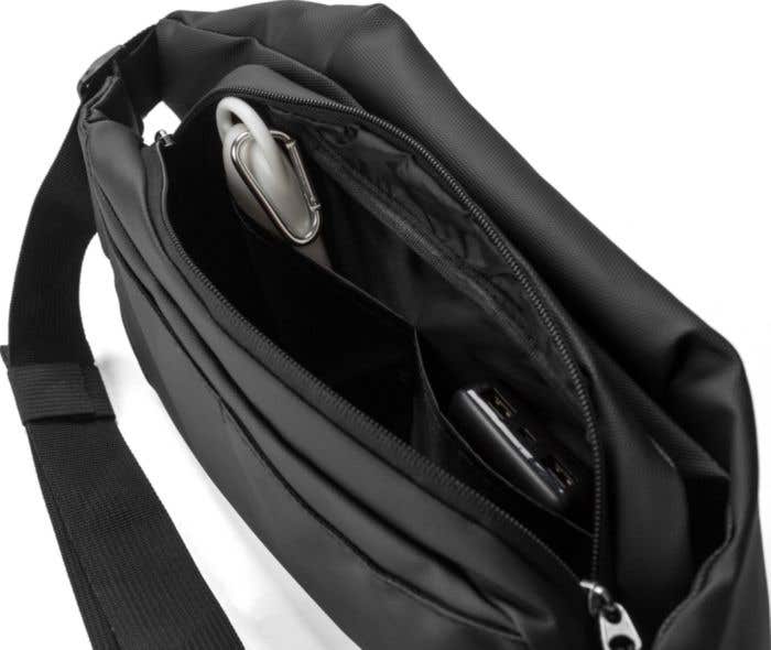 Polyester (600D) kruisschoudertas Bria