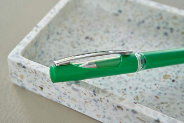 Penna roller in ABS con refill gel nero Karin