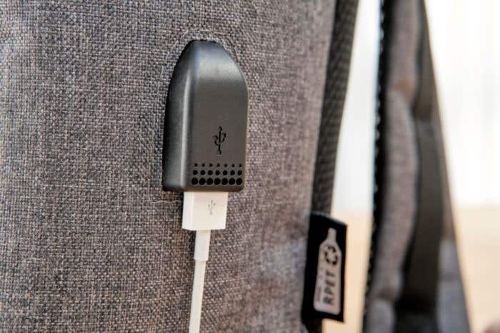 Laptoptas Henrik | Gerecycled | USB-poort