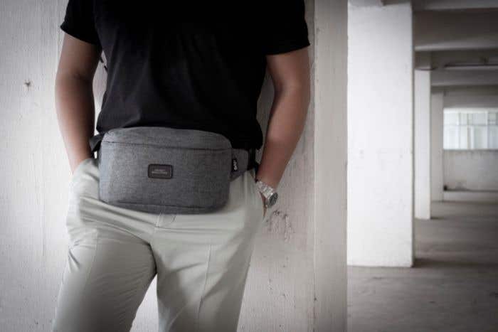 BrandCharger shoulder bag Crosspack | RFID protection