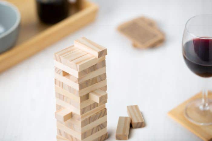 Grenenhout spel Gisa