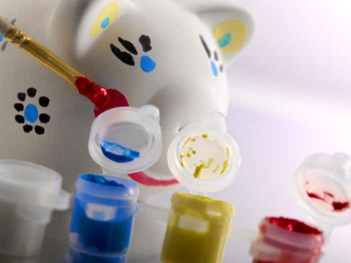 Salvadanaio maialino in gesso Monika