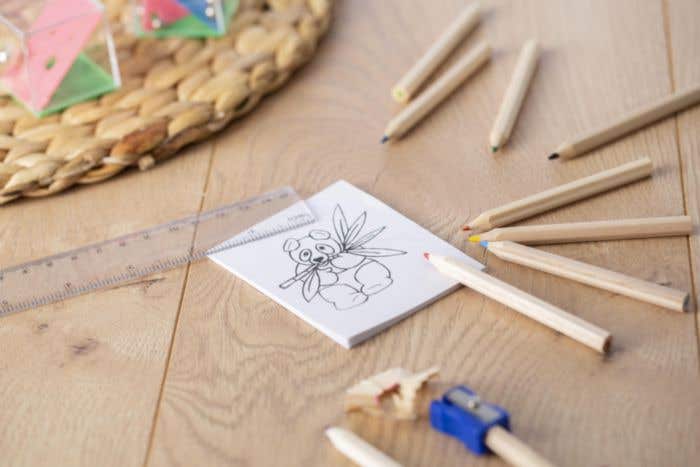 Cardboard drawing set Hilary