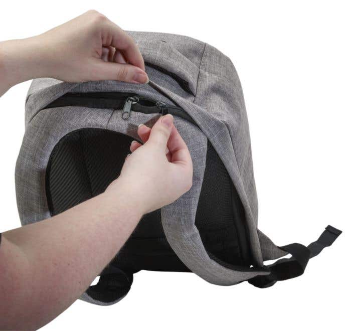 Zaino antitaccheggio portacomputer in 600 D poliestere Cruz